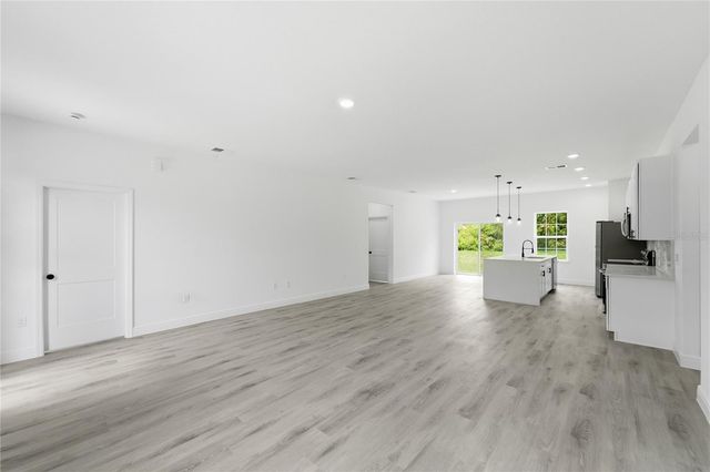 16390 SW 27TH TERRACE ROAD, Ocala, FL 34473