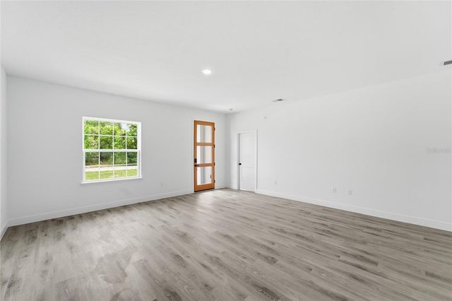 16390 SW 27TH TERRACE ROAD, Ocala, FL 34473