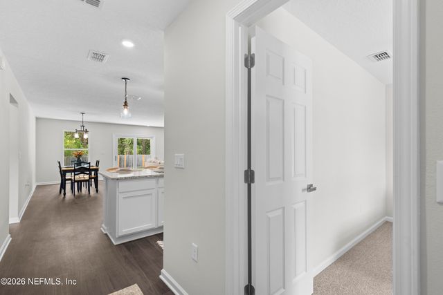 8222 FOXDALE Drive, Jacksonville, FL 32210