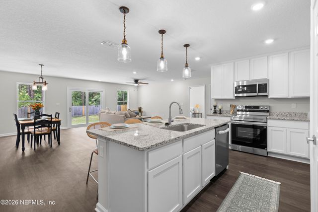 8222 FOXDALE Drive, Jacksonville, FL 32210