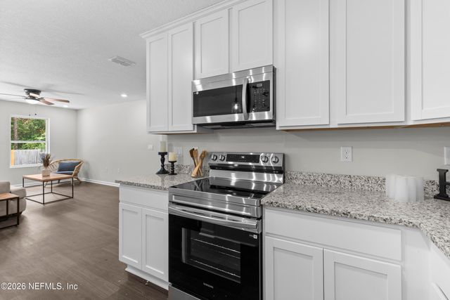 8222 FOXDALE Drive, Jacksonville, FL 32210