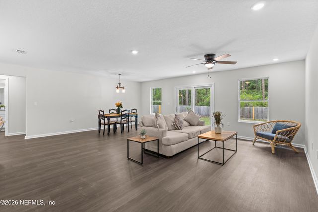 8222 FOXDALE Drive, Jacksonville, FL 32210