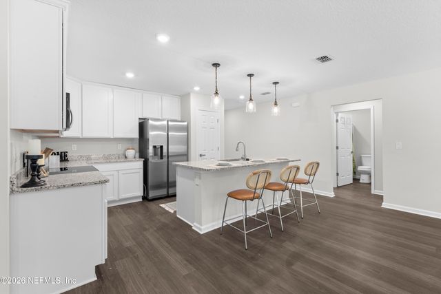 8222 FOXDALE Drive, Jacksonville, FL 32210