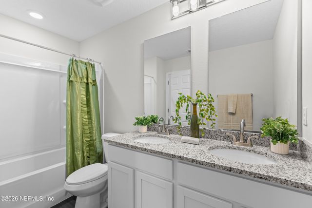 8222 FOXDALE Drive, Jacksonville, FL 32210