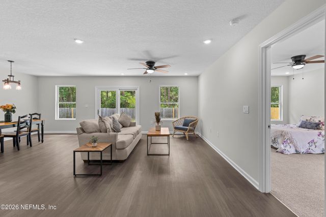 8222 FOXDALE Drive, Jacksonville, FL 32210