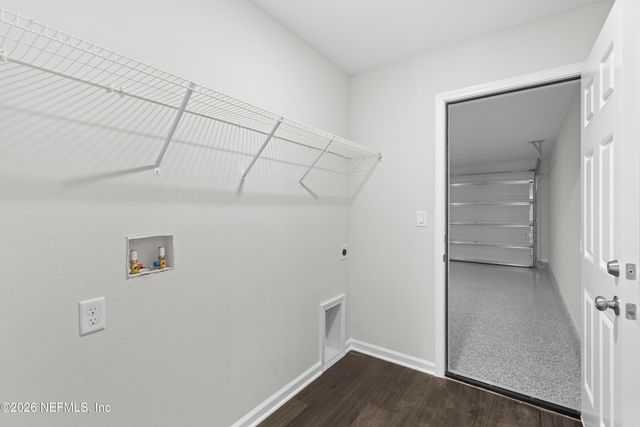 8222 FOXDALE Drive, Jacksonville, FL 32210