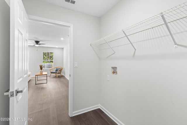 8222 FOXDALE Drive, Jacksonville, FL 32210