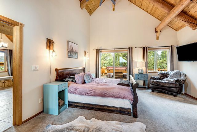 18070 Cascade Estates Drive, Bend, OR 97703