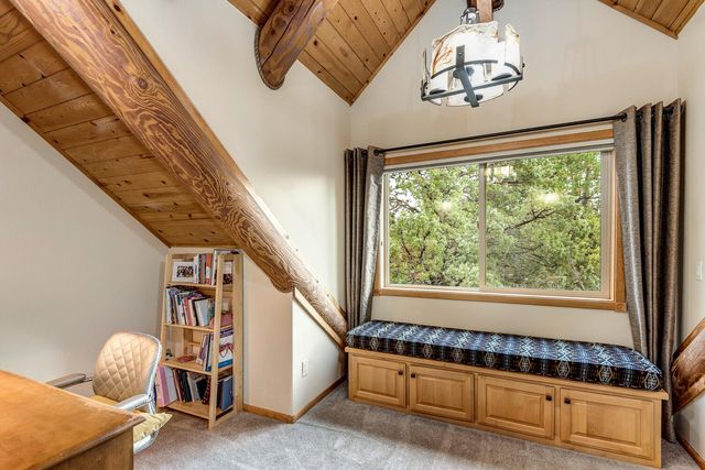 18070 Cascade Estates Drive, Bend, OR 97703