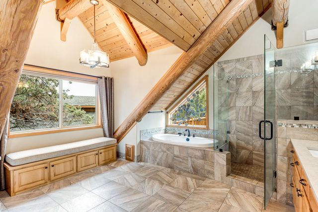 18070 Cascade Estates Drive, Bend, OR 97703