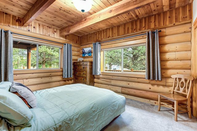 18070 Cascade Estates Drive, Bend, OR 97703