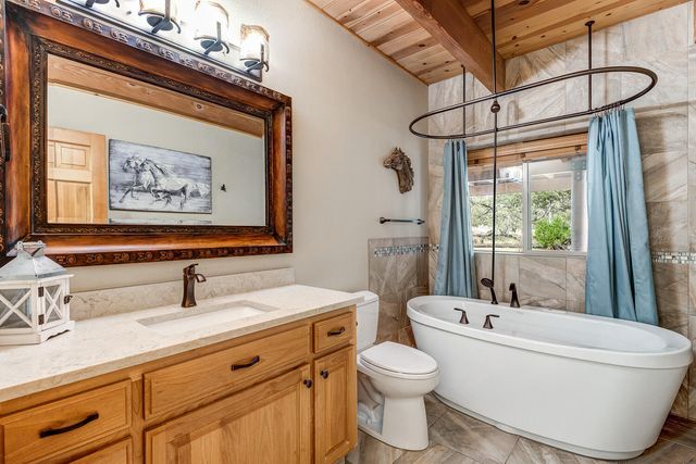 18070 Cascade Estates Drive, Bend, OR 97703