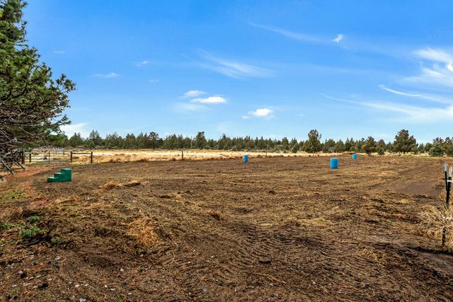 18070 Cascade Estates Drive, Bend, OR 97703