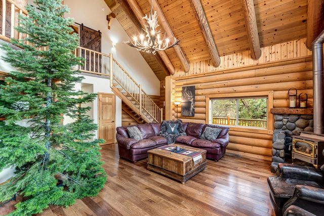 18070 Cascade Estates Drive, Bend, OR 97703