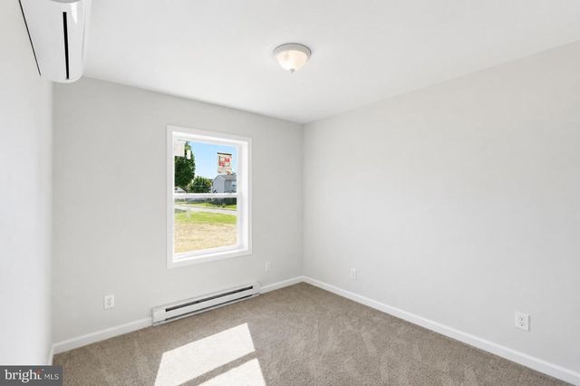12 MARKET LANE, Marcus Hook, PA 19061
