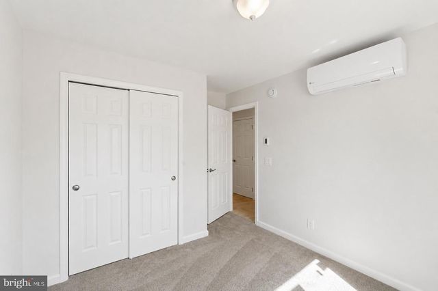 12 MARKET LANE, Marcus Hook, PA 19061