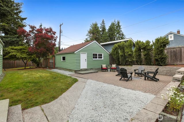 3006 NE 133rd Street, Seattle, WA 98125
