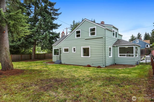 3006 NE 133rd Street, Seattle, WA 98125