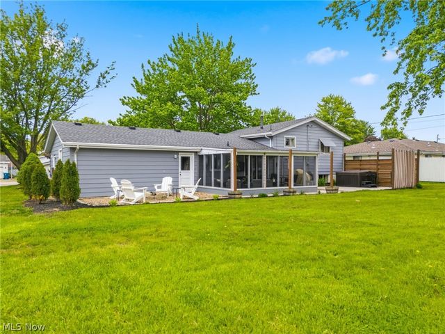 2533 W 37th Street, Lorain, OH 44053