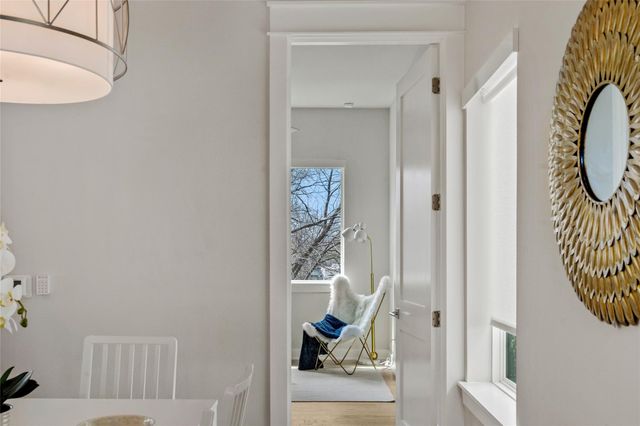 5002 Pecan Springs RD 8, Austin, TX 78723