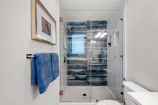 5002 Pecan Springs RD 8, Austin, TX 78723