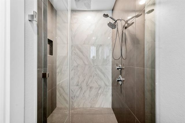 5002 Pecan Springs RD 8, Austin, TX 78723