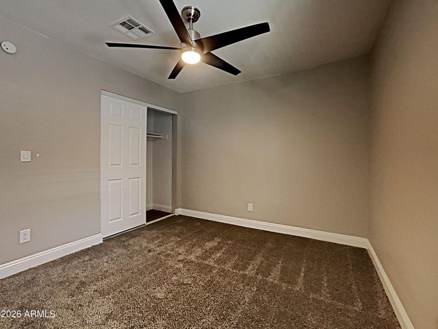 9033 W VOGEL Avenue, Peoria, AZ 85345