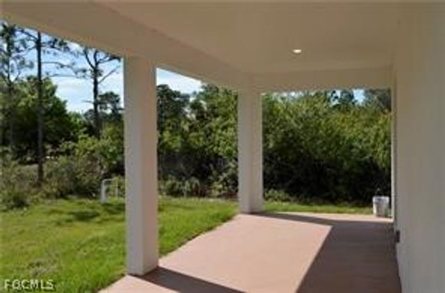 970 Lakeside DR, Lehigh Acres, FL 33974