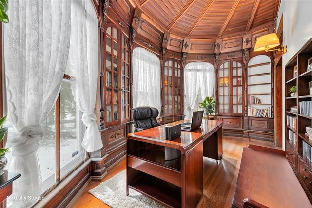 621 10th ST, Roanoke, VA 24016