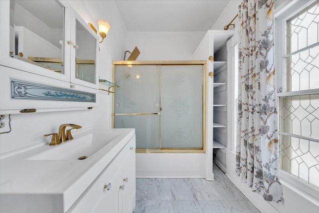 621 10th ST, Roanoke, VA 24016