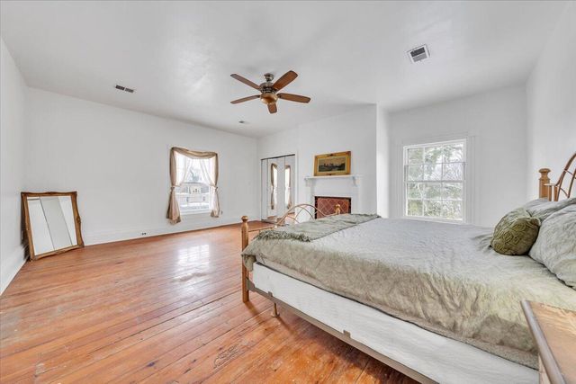 621 10th ST, Roanoke, VA 24016