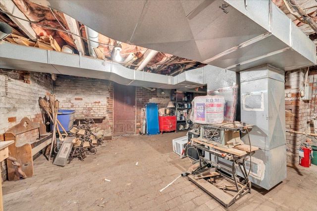 621 10th ST, Roanoke, VA 24016