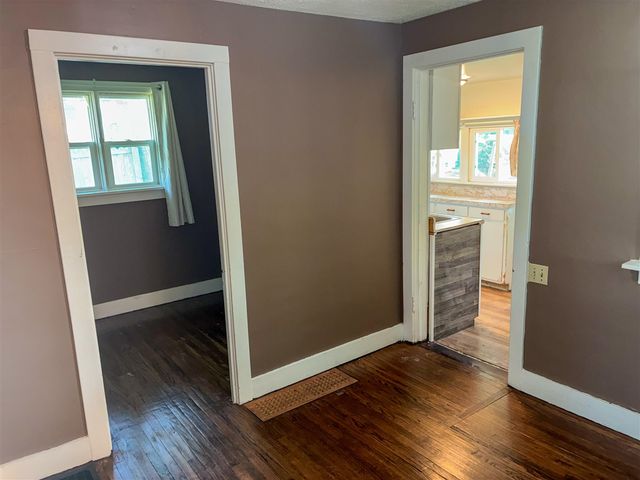 124 W Sheridan Street, Fremont, MI 49412