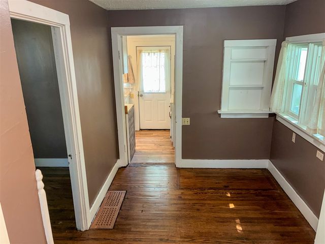 124 W Sheridan Street, Fremont, MI 49412