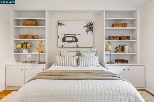 147 147 Amber Valley Dr, Orinda, CA 94563