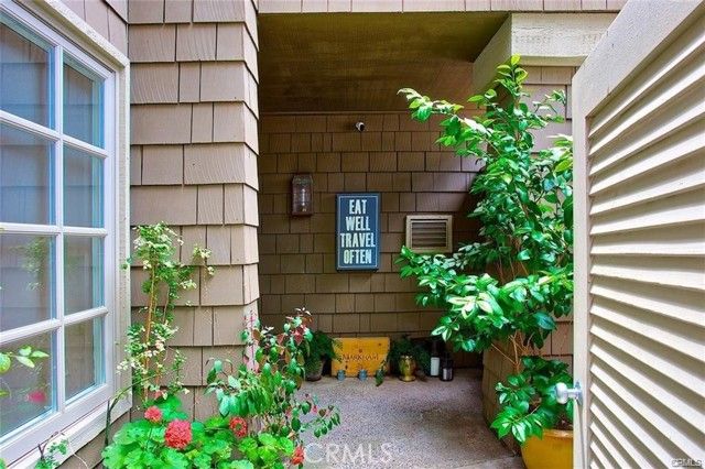 81 Sea Island Drive, Newport Beach, CA 92660