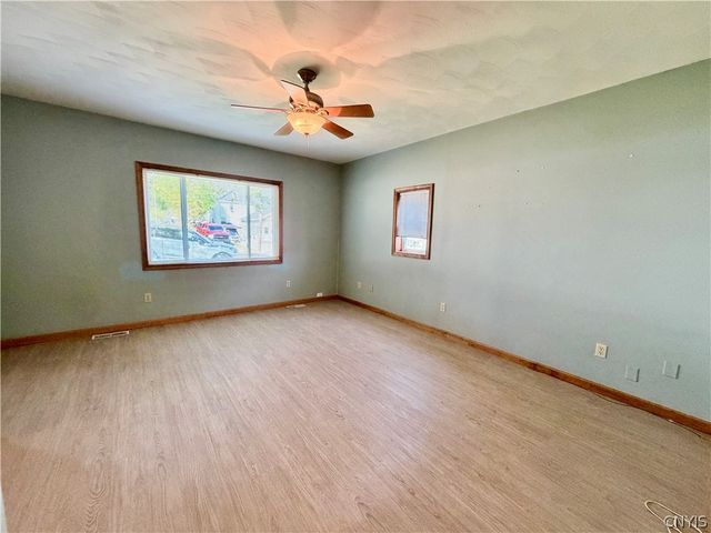 281 West 8th Street, Oswego, NY 13126