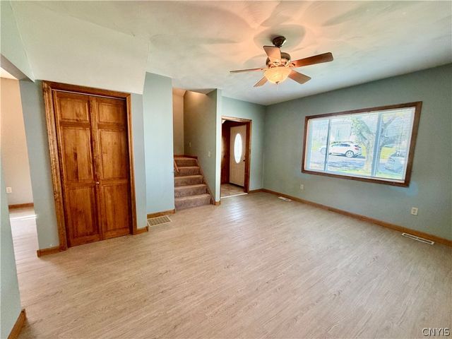 281 West 8th Street, Oswego, NY 13126