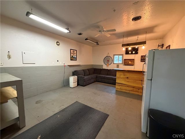 281 West 8th Street, Oswego, NY 13126