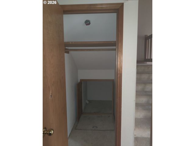12143 Se 104TH Ct, Happy Valley, OR 97086