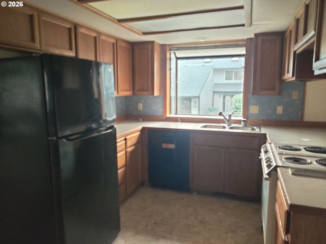 12143 Se 104TH Ct, Happy Valley, OR 97086