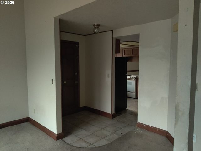 12143 Se 104TH Ct, Happy Valley, OR 97086