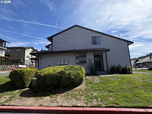12143 Se 104TH Ct, Happy Valley, OR 97086
