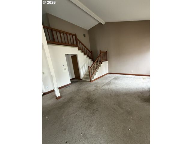 12143 Se 104TH Ct, Happy Valley, OR 97086
