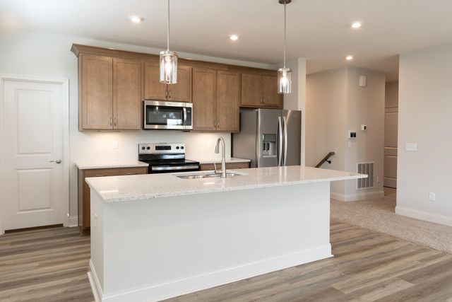 8520 Concerto, 252A, Union, KY 41091