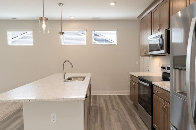 8520 Concerto, 252A, Union, KY 41091