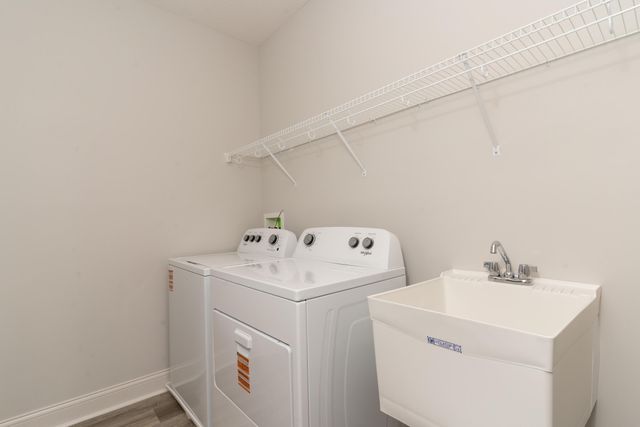 8520 Concerto, 252A, Union, KY 41091