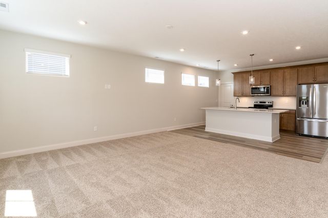 8520 Concerto, 252A, Union, KY 41091