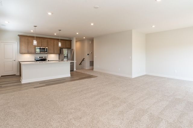 8520 Concerto, 252A, Union, KY 41091