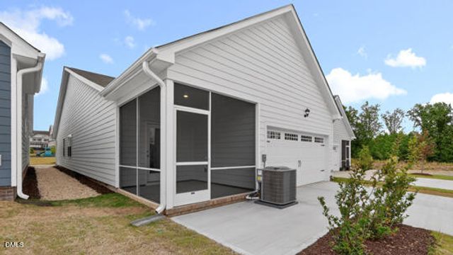 632 Sweet Iris Drive, Knightdale, NC 27545
